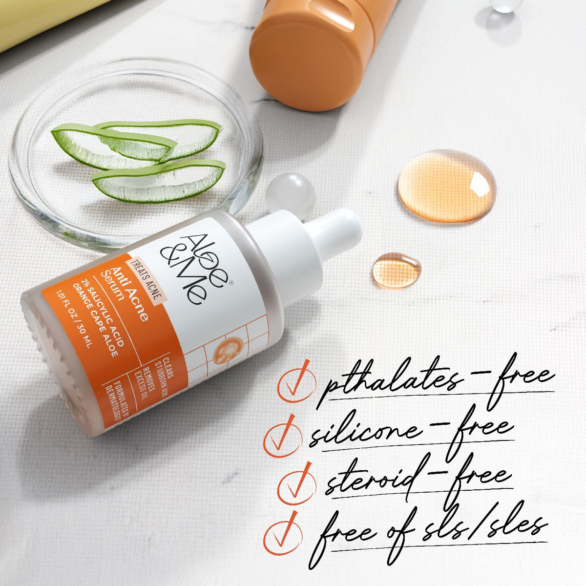 Aloe&Me Anti Acne Serum with 2% Salicylic Acid and Orange Cape Aloe, shown with aloe vera and serum droplets, highlighting phthalate-free, silicone-free, steroid-free, and SLS/SLES-free formulation.